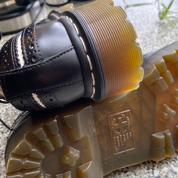 Doc Martens "tuxedo" dress shoes - Picture 10 of 13